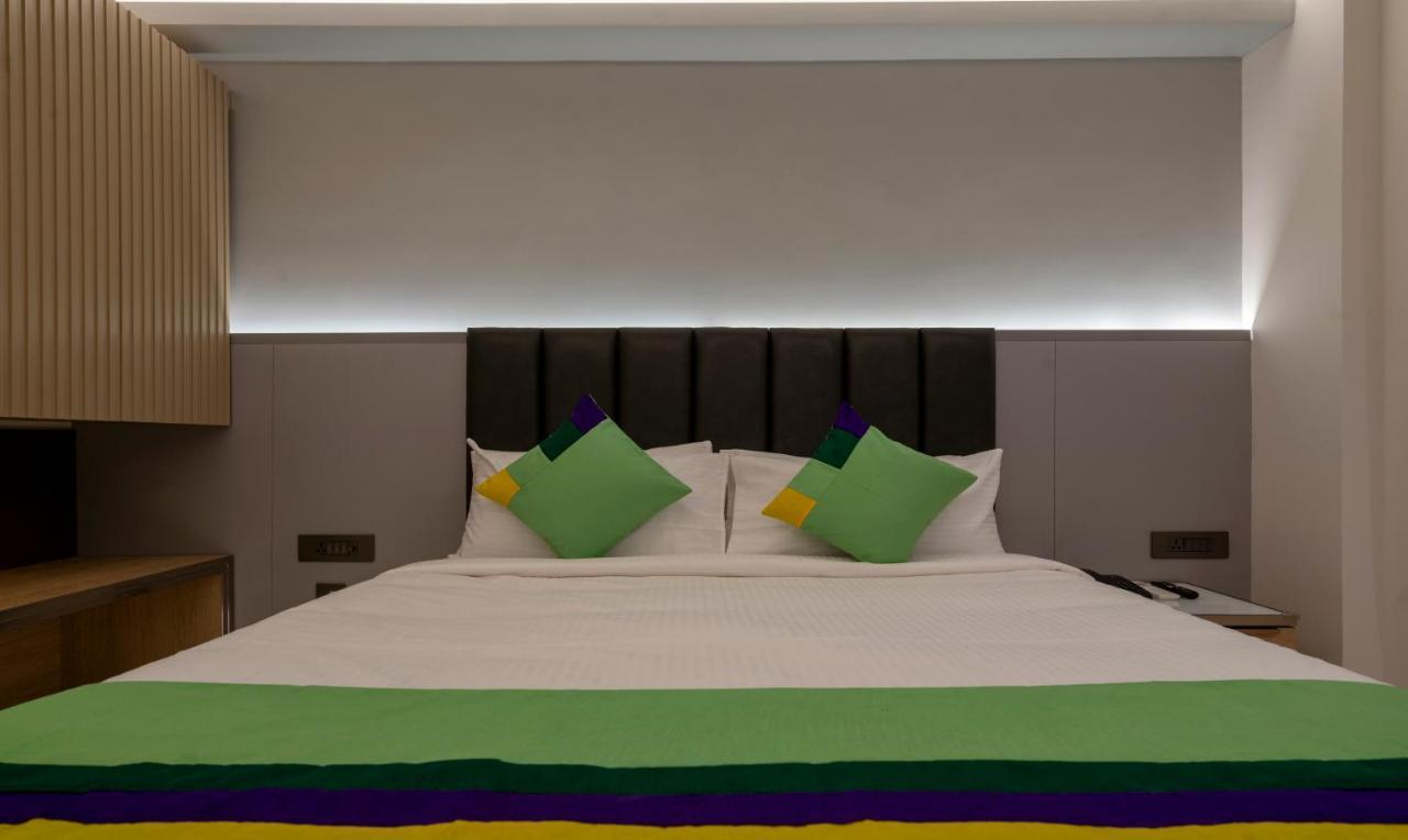 Hotel Treebo Premium D Consulate Hyderabad Exterior foto